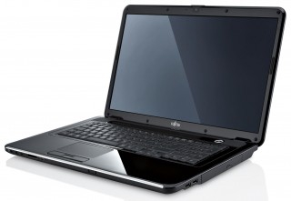 Fujitsu LIFEBOOK NH570 (NH570MF202RU)